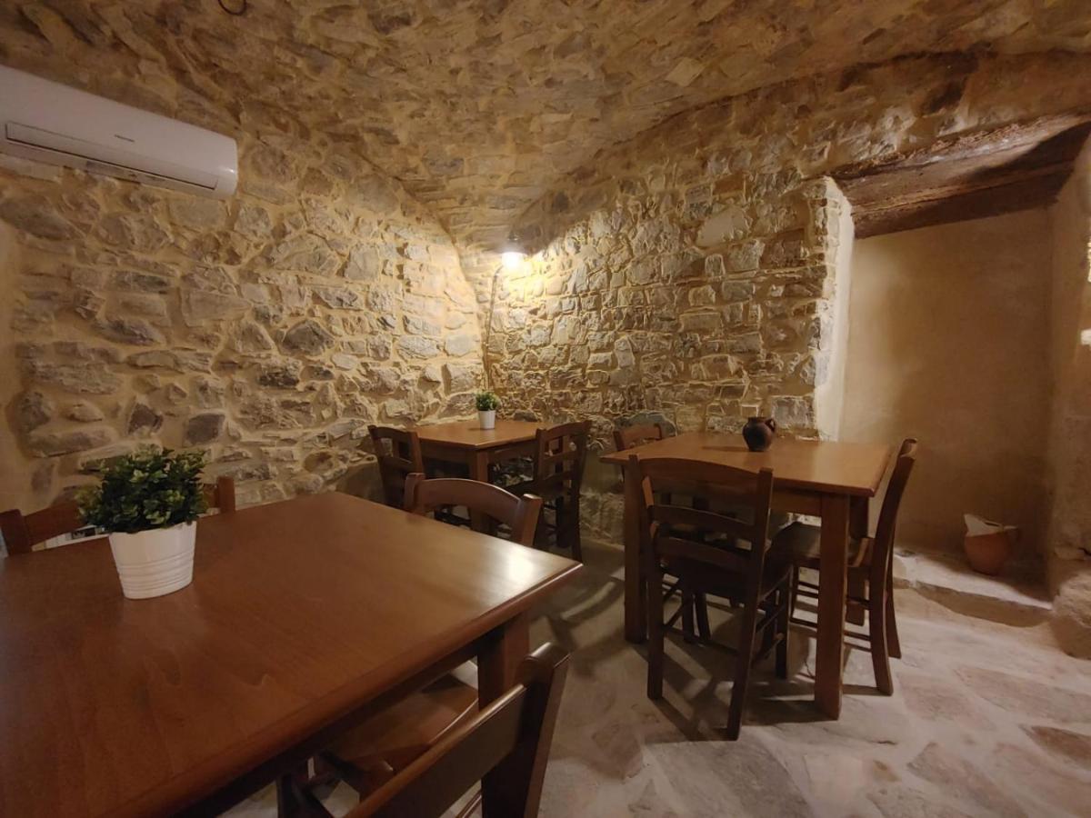 Borgo Sciugolo Bed & Breakfast Baselice Ngoại thất bức ảnh