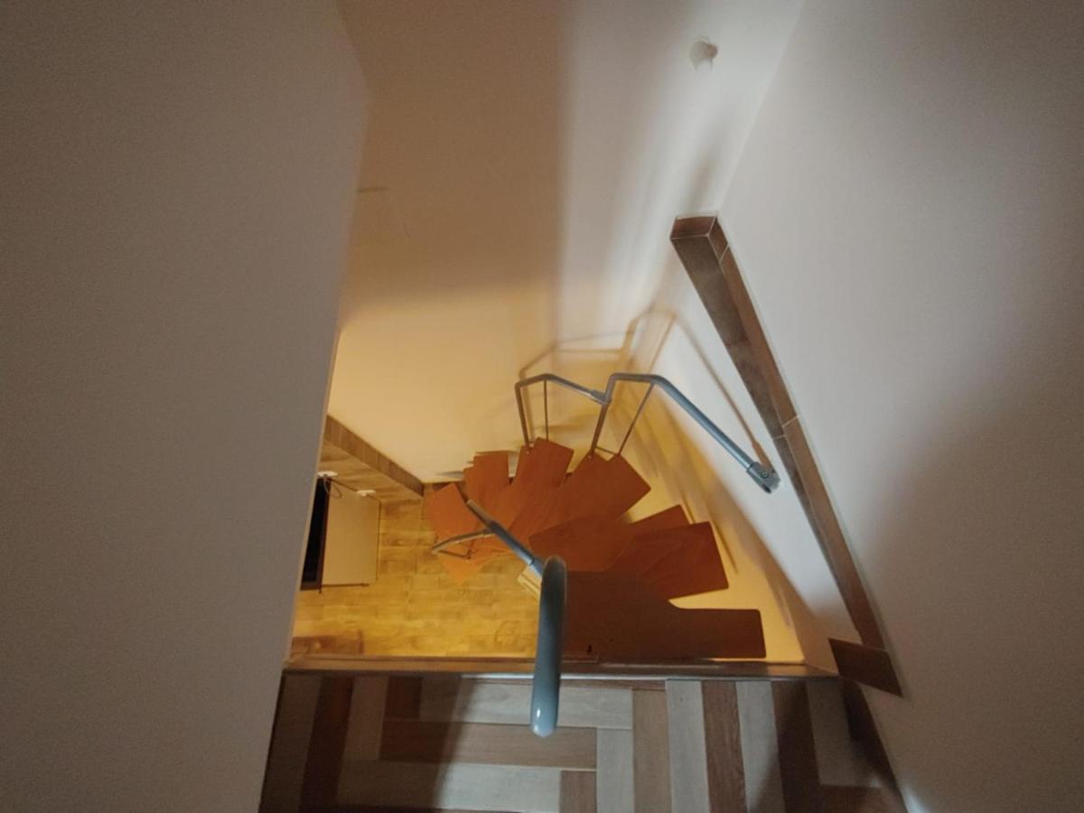 Borgo Sciugolo Bed & Breakfast Baselice Ngoại thất bức ảnh