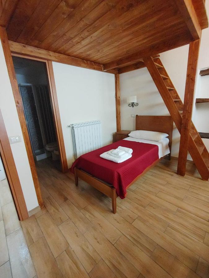 Borgo Sciugolo Bed & Breakfast Baselice Ngoại thất bức ảnh