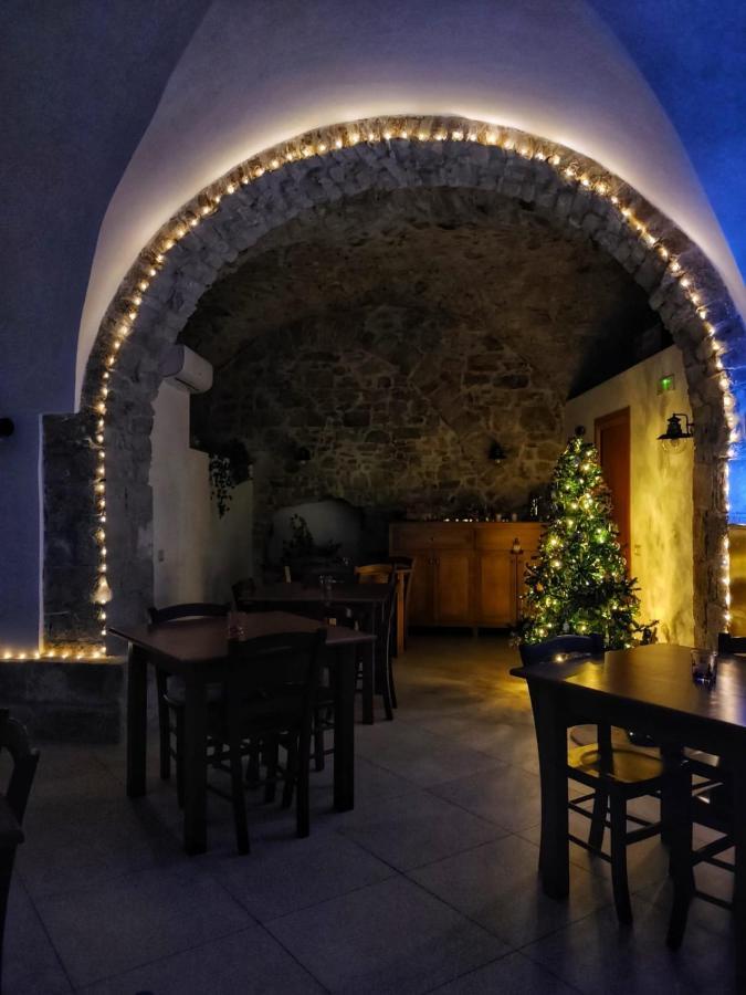 Borgo Sciugolo Bed & Breakfast Baselice Ngoại thất bức ảnh