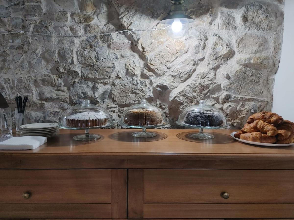 Borgo Sciugolo Bed & Breakfast Baselice Ngoại thất bức ảnh