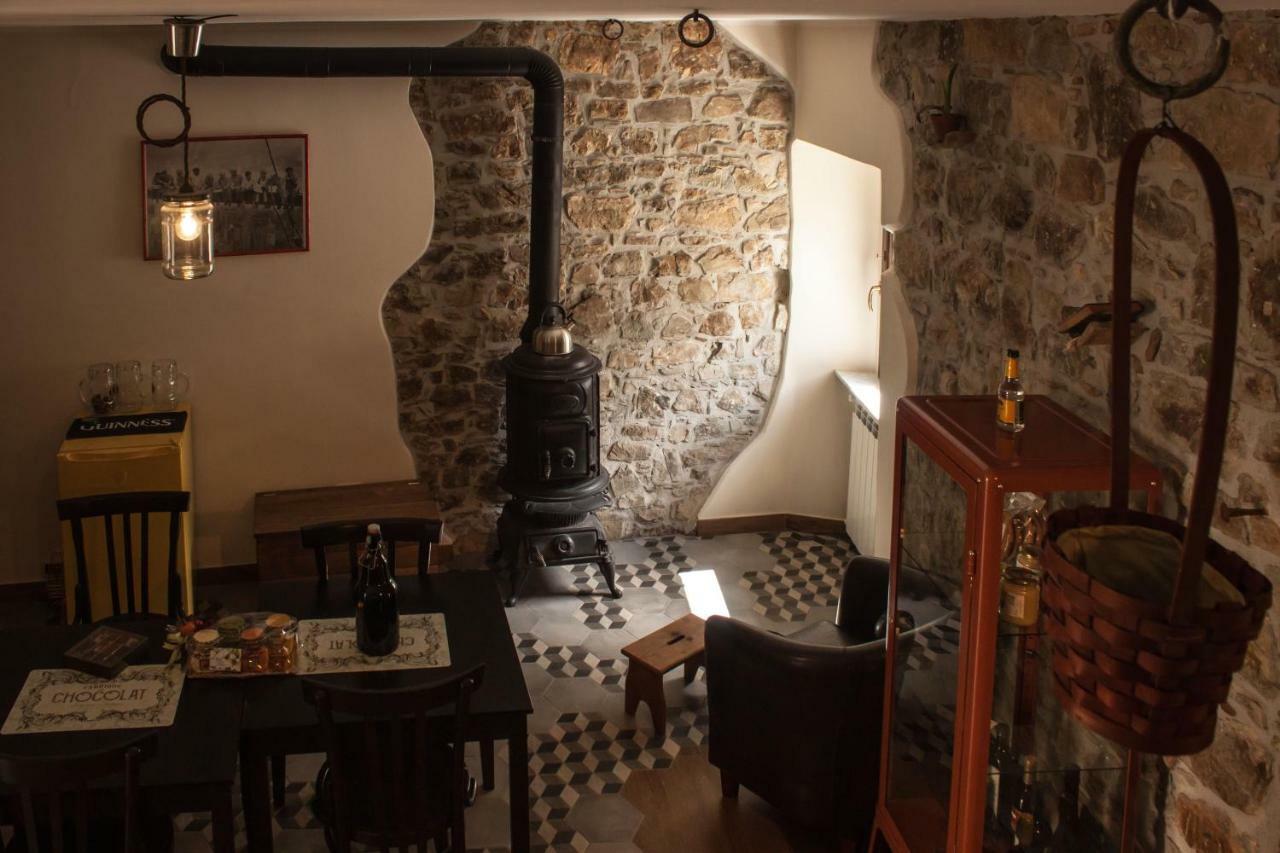 Borgo Sciugolo Bed & Breakfast Baselice Ngoại thất bức ảnh